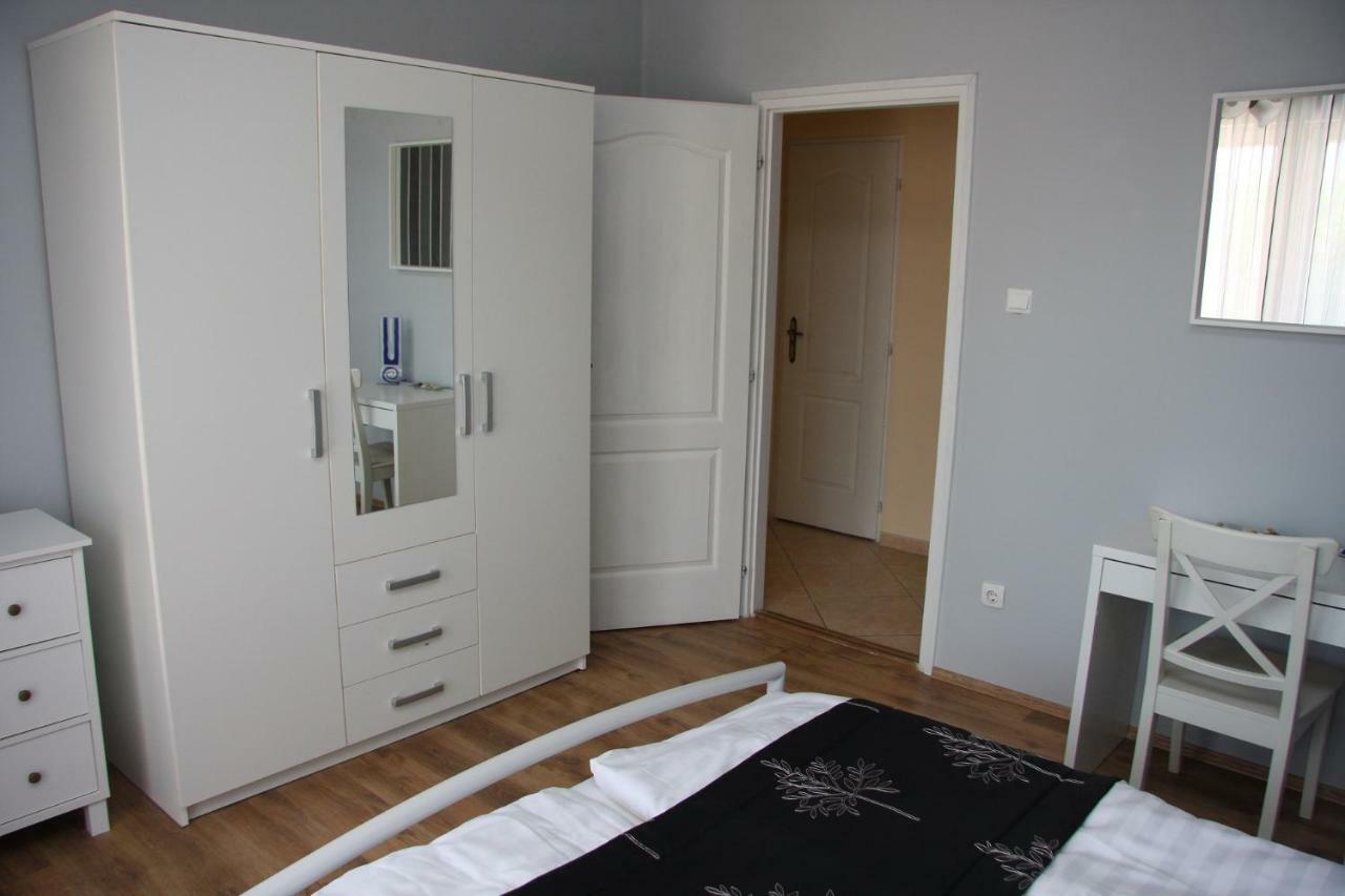 Villa Maria Apartman Miskolc Exterior foto